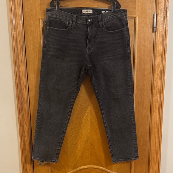 Madewell Mens Relaxed Taper Jeans In Claybrook Wash Size 36x30 - Picture 3 of 13